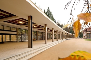 Lázně Luhačovice nová kolonáda (foto Luhačovice, a.s.) Lázně Luhačovice nová kolonáda (foto Luhačovice, a.s.)